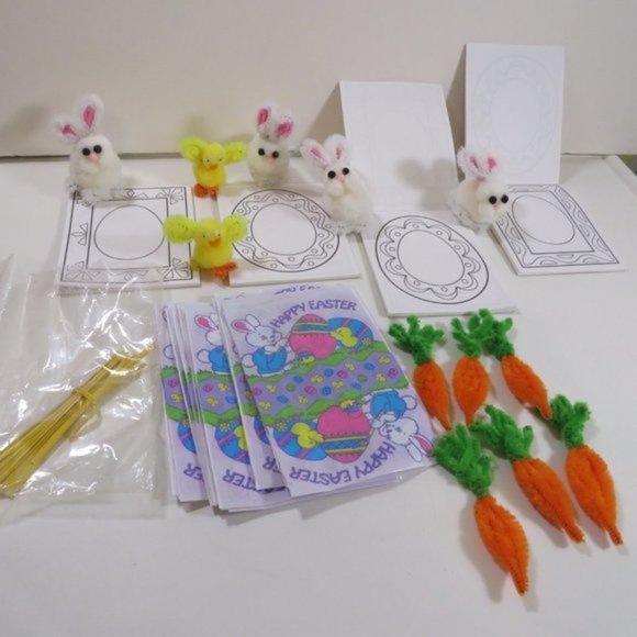 Accents Easter Decorating Set 4 Mixture Of Vintage Items From Egg